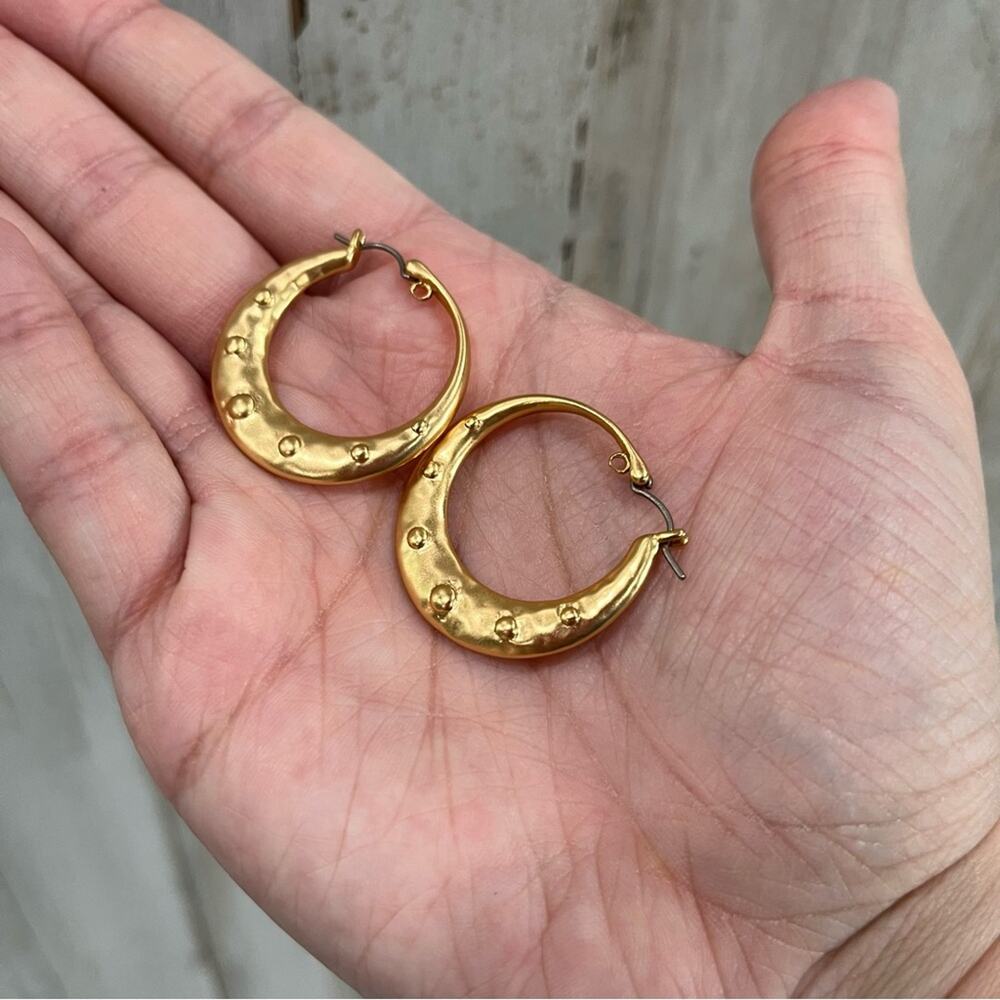 Madewell Celestial Charm Hoop Earrings Gold Tone READ FLAW - Picture 1 of 4